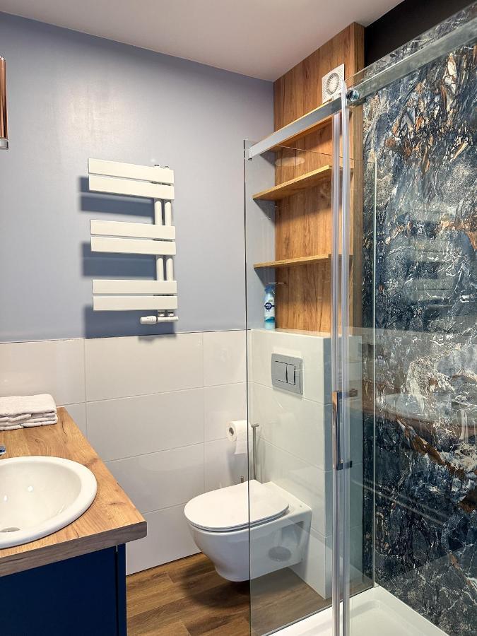 Dmk Blue Apartment Near Warsaw-Modlin Airport Nowy Dwór Mazowiecki Extérieur photo